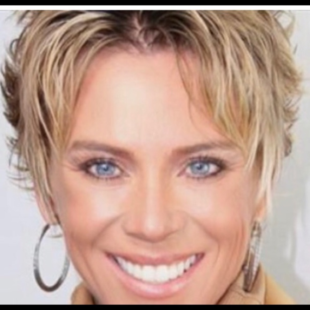 Meet your Posher, Sabra